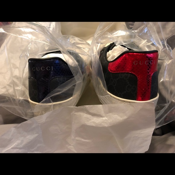 Men’s Gucci ace supreme sneakers - Picture 5 of 7